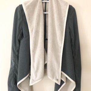 Lululemon wrap jacket size 2